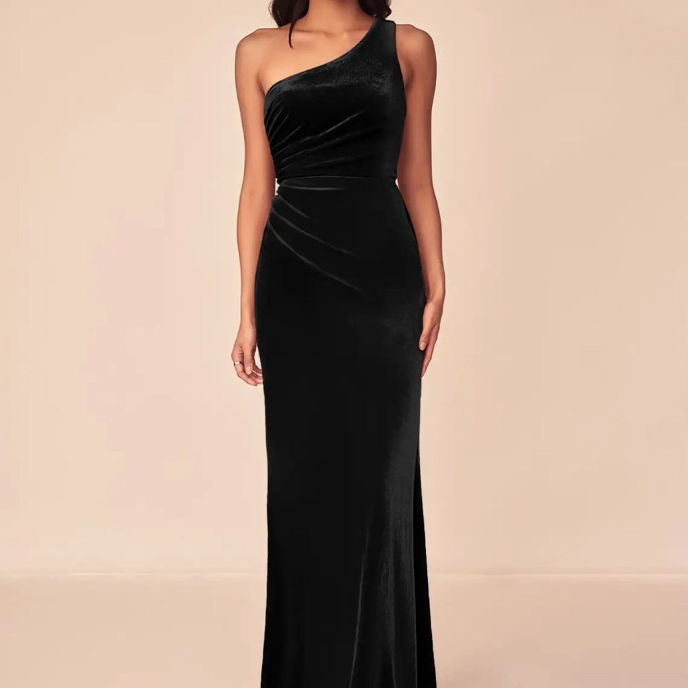 Azazie Black One Shoulder Velvet Evening Gown A4 Formal Maxi Dress NWOT